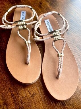 STEVE MADDEN Blush Braided Pearl T-Strap Sandals